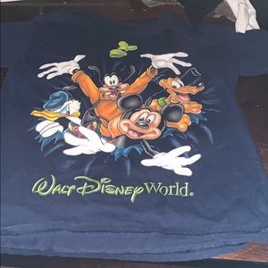 Goofy ploodo and Mickey short sleeve tee